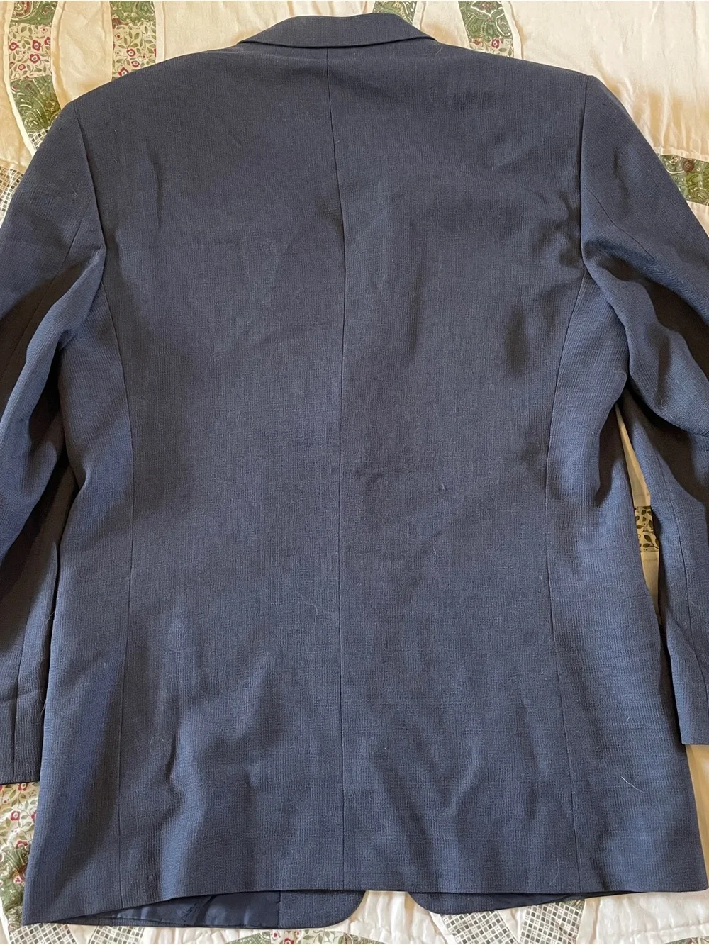 Yves St Laurent Men's Navy Blazer Classic Two-Button Suit Jacket 42 Tall Wool